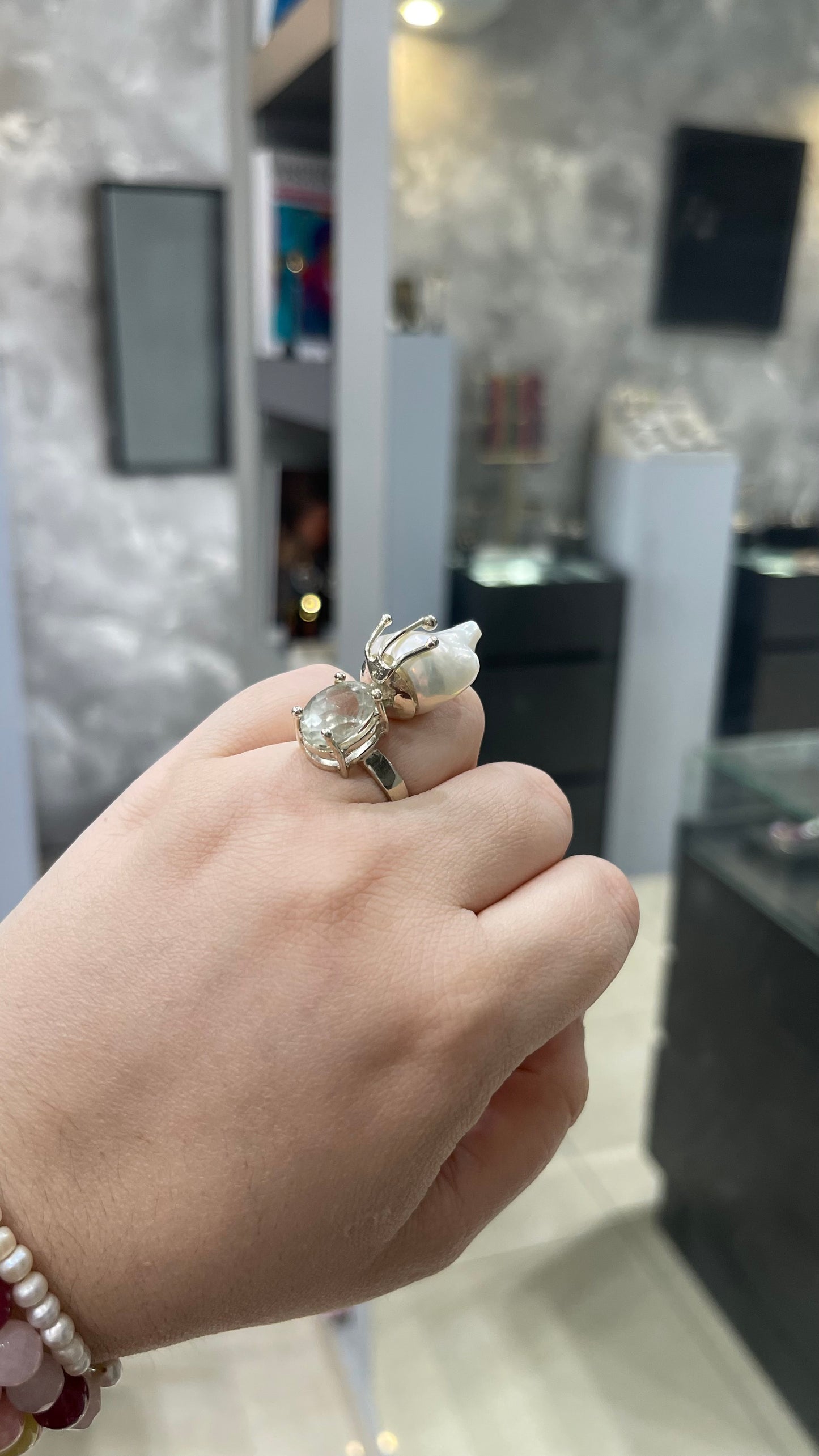 Baroque & Calcedony
