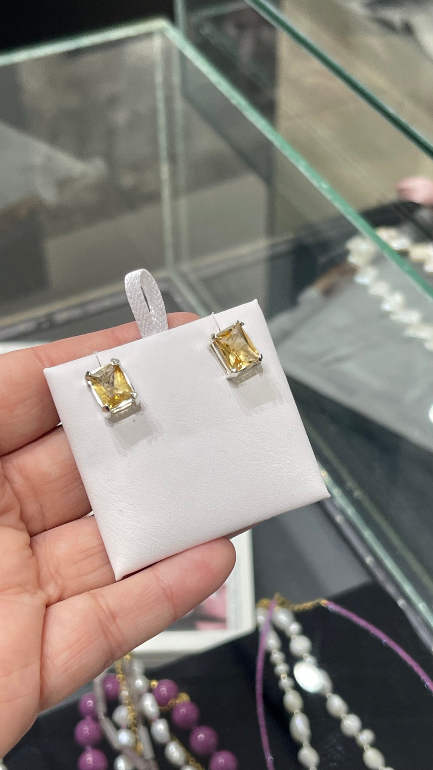 Natural Citrine Stud