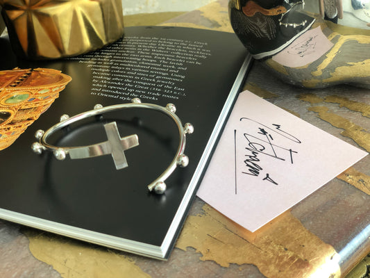 Brazalete Rosario delgado (por pedido )