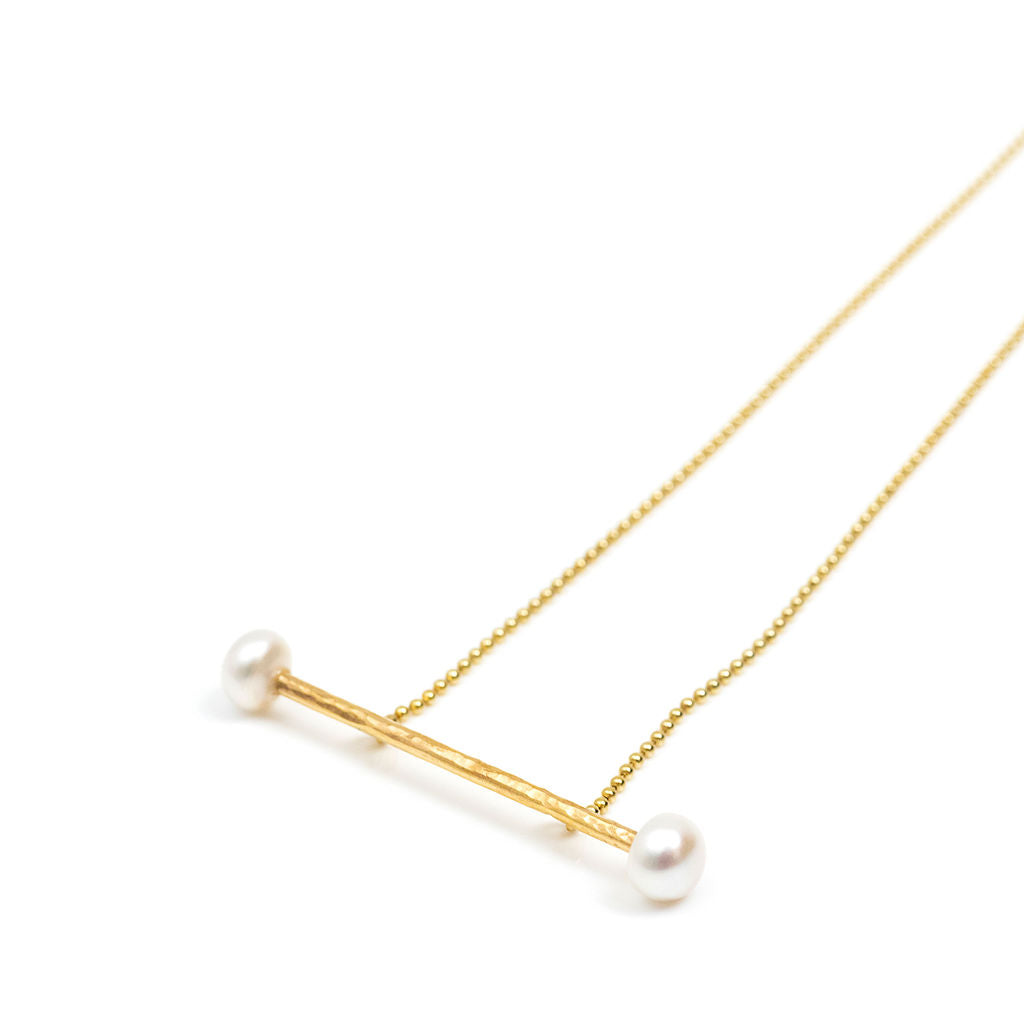 Balance necklace