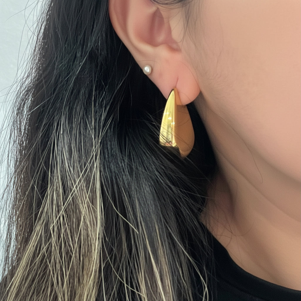 BOLD hoops