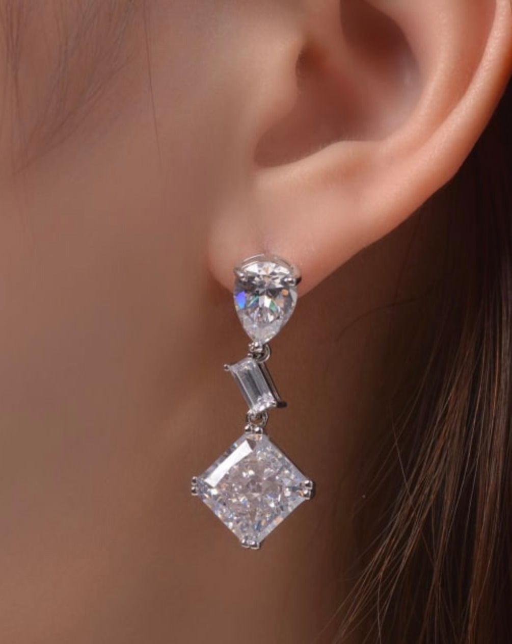 Clear Noveau drop earrings